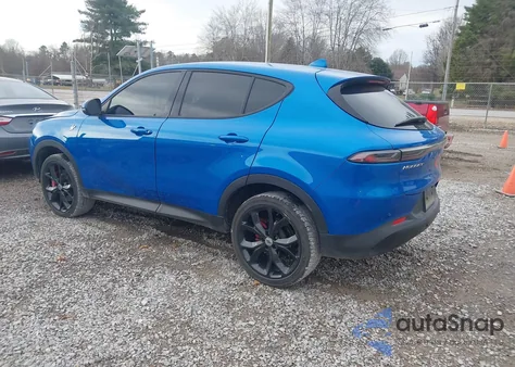 2023 Dodge Hornet Gt Awd z USA, uszkodzony, nr VIN ZACNDFAN3P3A02165